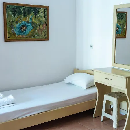 Apartment Achilleas Paralia Skotinis