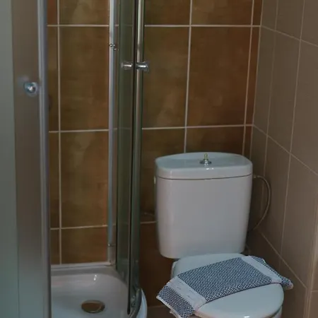 Achilleas * Paralía Skotínis