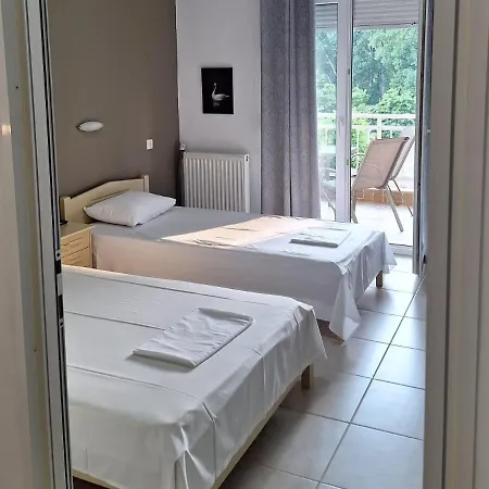 Apartman Achilleas Paralía Skotínis