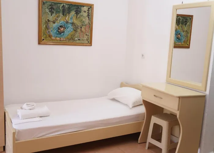 Apartment Achilleas Paralia Skotinis