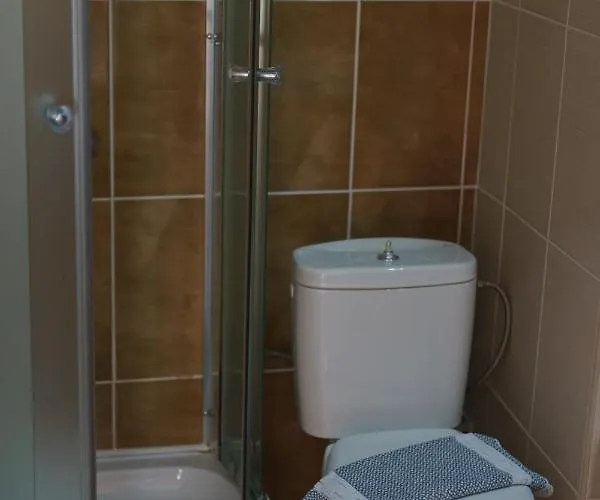 Achilleas * Paralia Skotinis