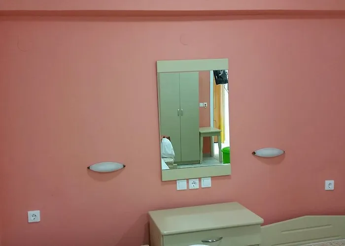 Achilleas Paralia Skotinis