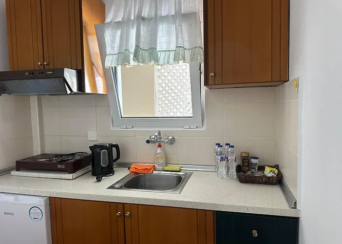 Achilleas Apartment *